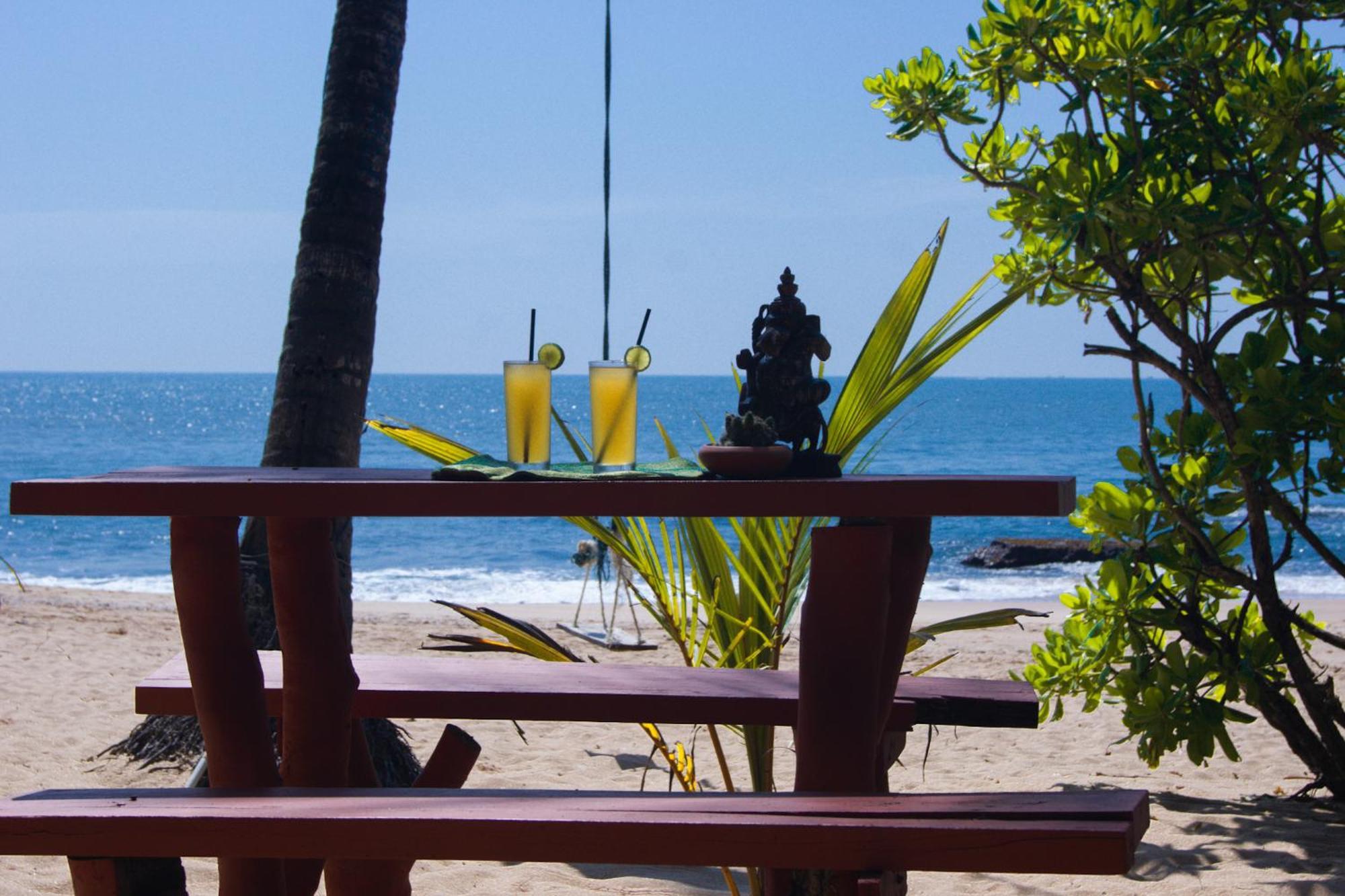 Ibisbird Beach Bungalows, Sport, Spa And Restaurant Tangalle Eksteriør bilde