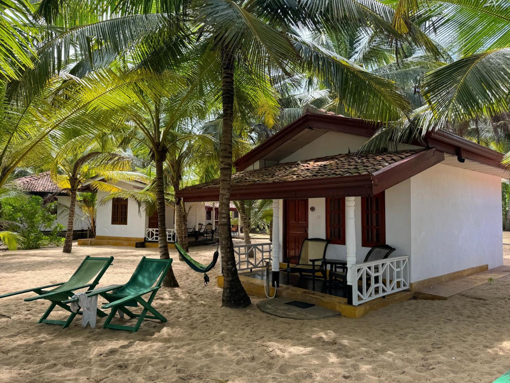 Ibisbird Beach Bungalows, Sport, Spa And Restaurant Tangalle Eksteriør bilde